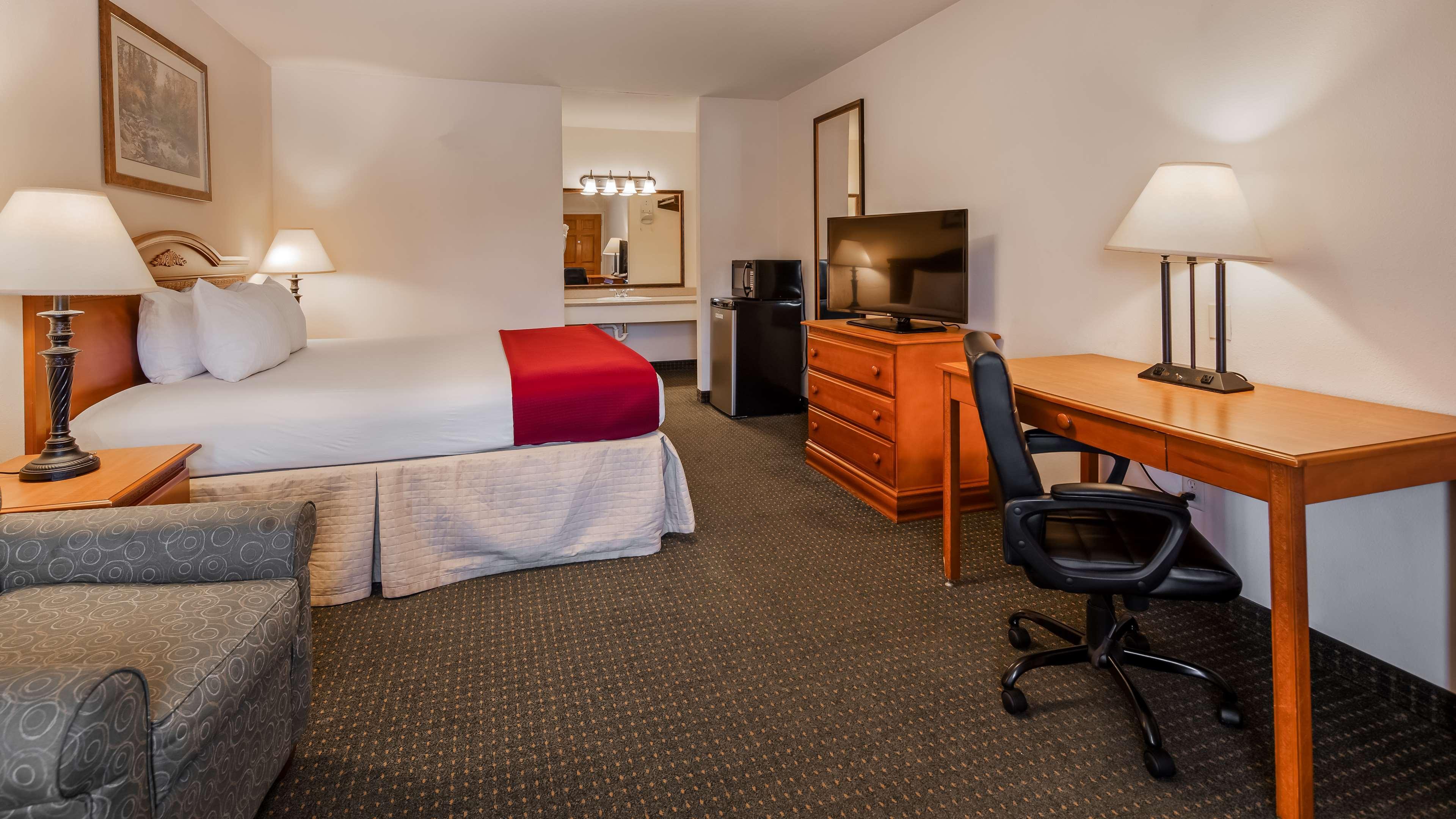 Best Western Plus Brunswick Bath Екстер'єр фото