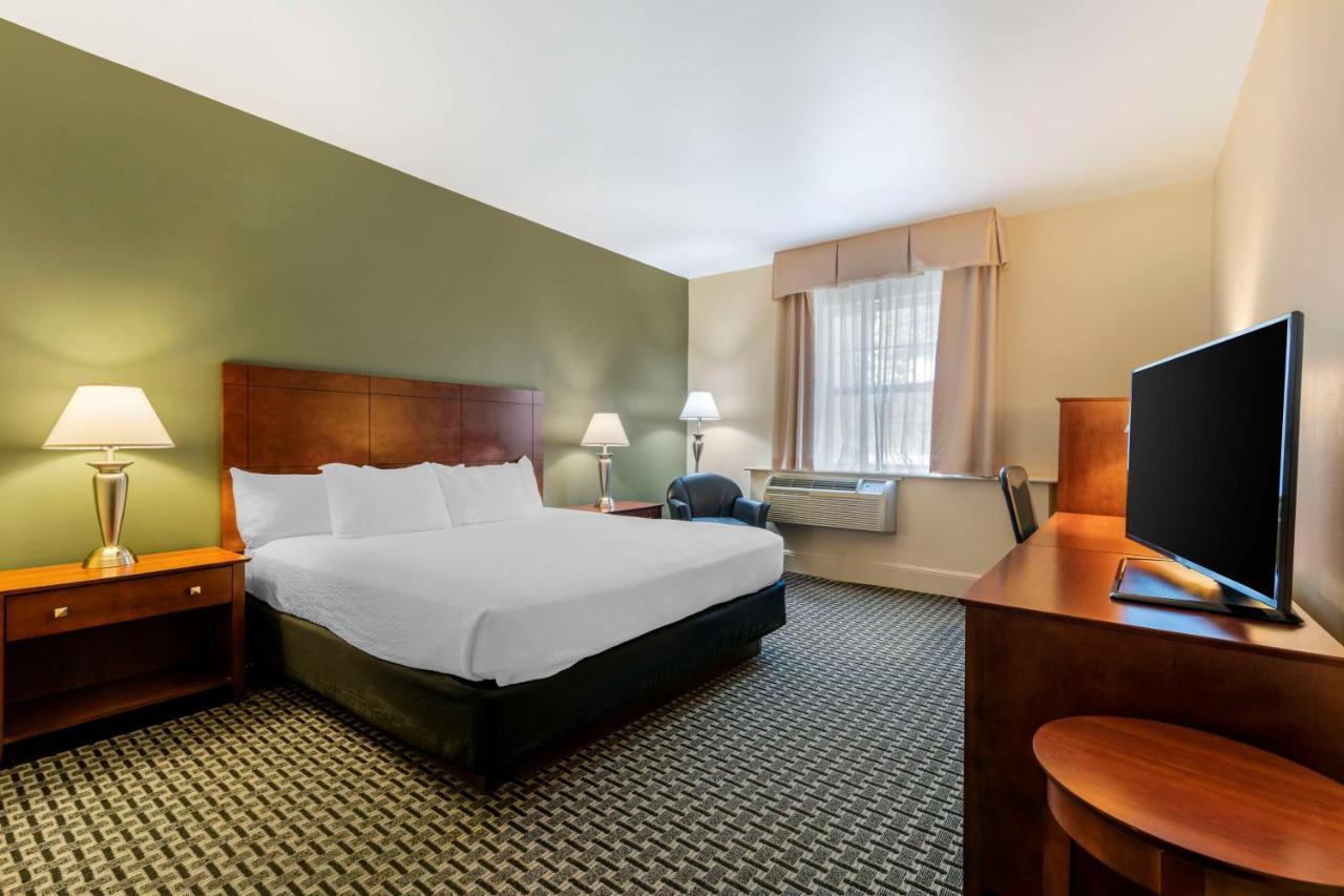 Best Western Plus Brunswick Bath Екстер'єр фото
