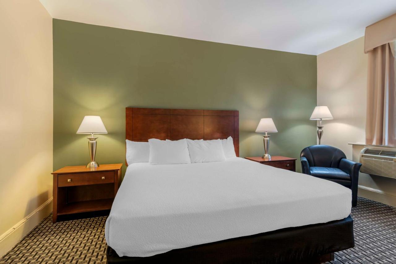 Best Western Plus Brunswick Bath Екстер'єр фото