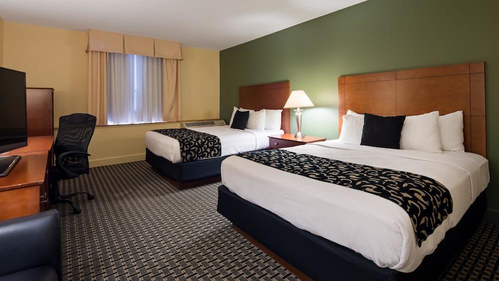 Best Western Plus Brunswick Bath Екстер'єр фото
